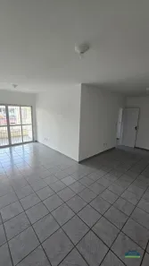 Apartamento com 3 Quartos para alugar, 105m² no Centro, Guarapari