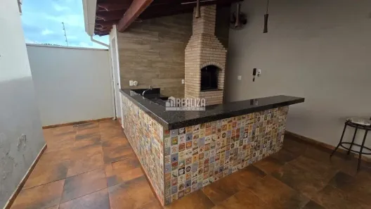 Casa com 5 Quartos à venda, 194m² no Residencial Palmeiras, Uberaba