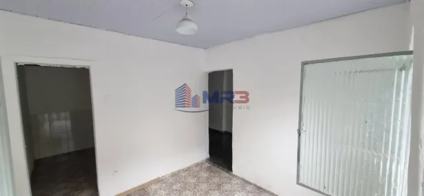 Casa com 1 Quarto para alugar, 22m² no Madureira, Rio de Janeiro