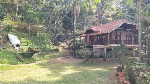 Fazenda/Sítio com 2 Quartos à venda, 42000m² no , Santo Antônio do Pinhal