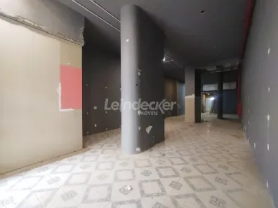 Ponto Comercial para alugar, 135m² no Centro Histórico, Porto Alegre