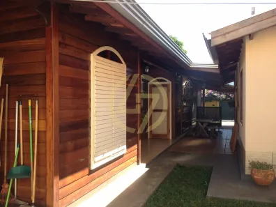 Casa com 3 Quartos à venda, 240m² no Jardim Shangri-lá, Itapetininga