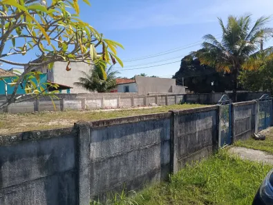 Lote/Terreno à venda, 450m² no Outeiro, Araruama