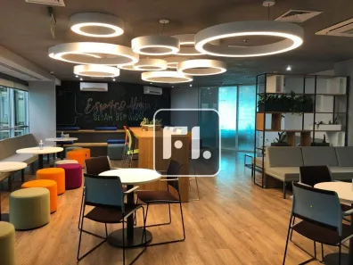 Sala Comercial para alugar, 900m² no Vila Guarani (Z Sul), São Paulo