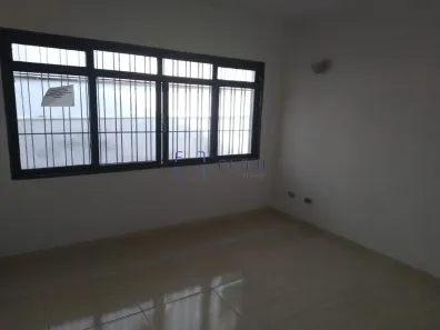 Casa com 3 Quartos à venda, 340m² no Jardim Jussara, São Paulo