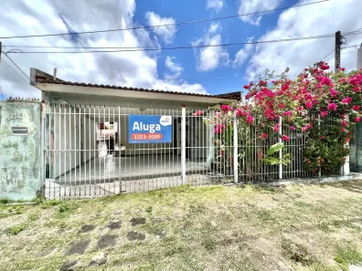Casa com 3 Quartos para alugar, 180m² no Pitimbu, Natal