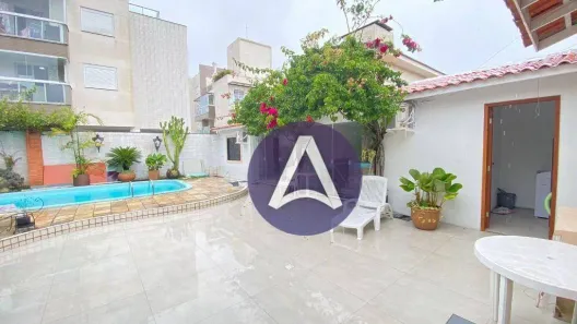 Casa com 5 Quartos para alugar, 220m² no Campeche, Florianópolis