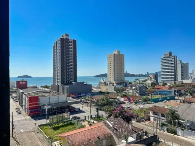Apartamento com 3 Quartos à venda, 80m² no Centro, Balneário Piçarras