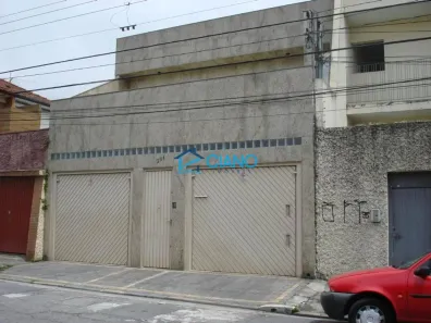 Casa com 4 Quartos para alugar, 307m² no Parque São Jorge, São Paulo