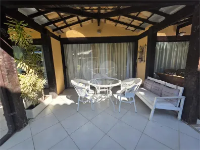 Casa de Condomínio com 2 Quartos à venda, 80m² no Geribá, Armação dos Búzios