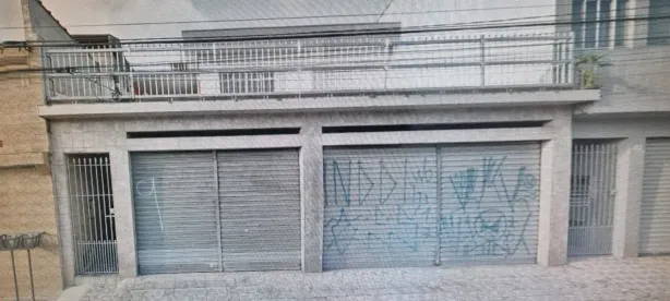 Imóvel Comercial com 3 Quartos à venda, 180m² no Parque Bandeirantes, Mauá