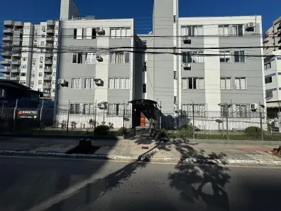 Apartamento com 3 Quartos à venda, 54m² no Kobrasol, São José