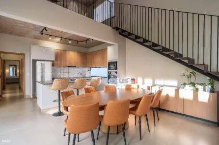 Casa com 3 Quartos à venda, 218m² no Novo Mundo, Uberlândia