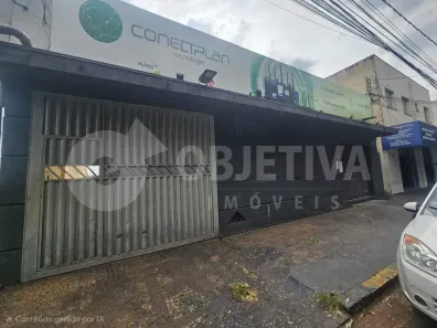 Ponto Comercial para alugar, 300m² no Daniel Fonseca, Uberlândia