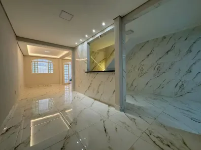 Sobrado com 3 Quartos à venda, 140m² no Riacho Fundo II, Brasília