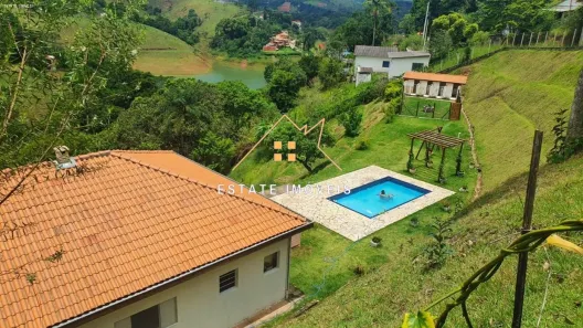 Fazenda/Sítio com 2 Quartos à venda, 300m² no Centro, Igaratá