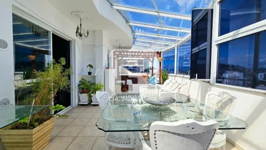 Apartamento com 2 Quartos para alugar, 127m² no Córrego Grande, Florianópolis