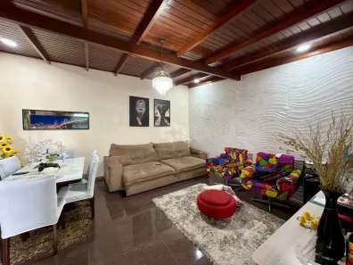 Casa com 3 Quartos à venda, 111m² no São Caetano, Caxias do Sul