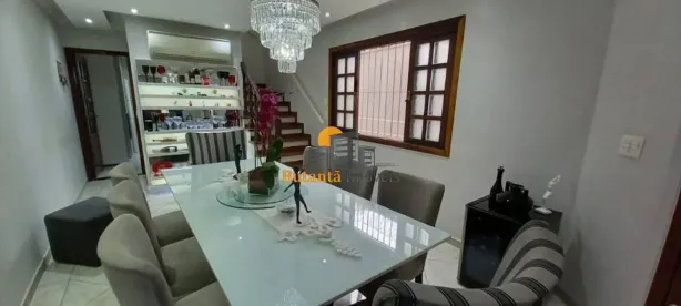 Sobrado com 4 Quartos à venda, 220m² no Vila Universitária, São Paulo