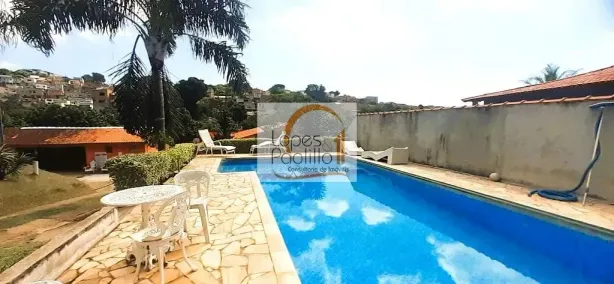 Fazenda/Sítio com 4 Quartos à venda, 1200m² no Jardim Estância Brasil, Atibaia