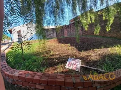 Lote/Terreno à venda, 198m² no Jardim Paulista, São Carlos