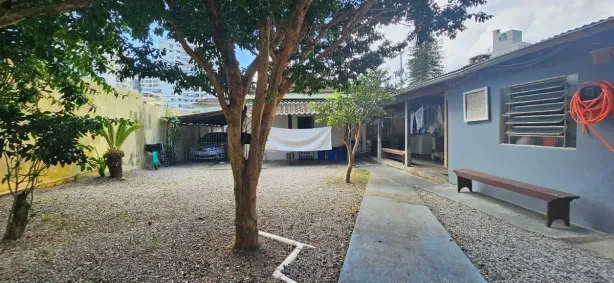 Casa com 2 Quartos à venda, 432m² no Trindade, Florianópolis