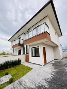 Sobrado com 2 Quartos à venda, 79m² no Bela Vista, Palhoça