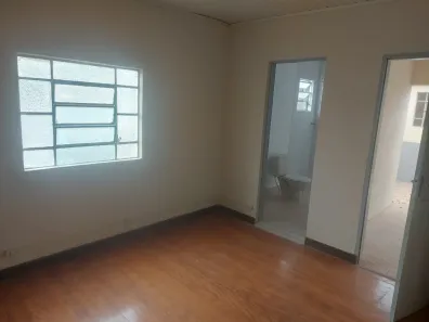Casa com 2 Quartos para alugar, 80m² no Vila Pereira Cerca, São Paulo