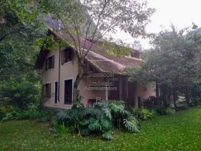 Casa com 4 Quartos à venda, 280m² no Retiro, Petrópolis