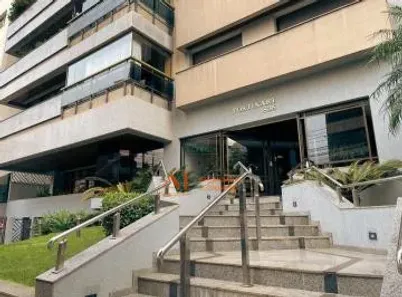 Apartamento com 3 Quartos à venda, 320m² no Centro, Londrina