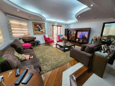 Sobrado com 3 Quartos para alugar, 320m² no Anchieta, São Bernardo do Campo