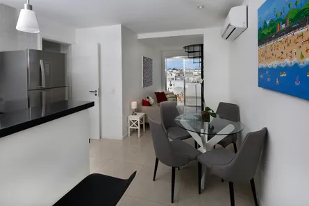 Apartamento com 2 Quartos para alugar, 75m² no Copacabana, Rio de Janeiro