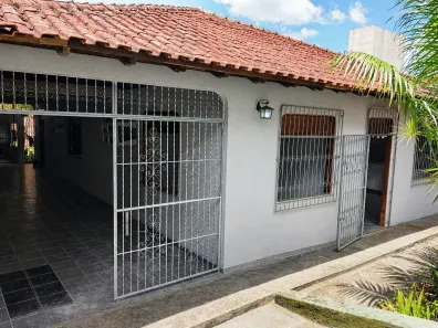 Casa com 3 Quartos à venda, 170m² no Dom Pedro I, Manaus
