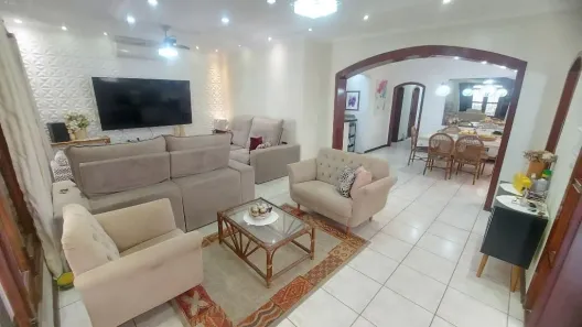 Casa com 5 Quartos à venda, 239m² no Enseada, Guarujá