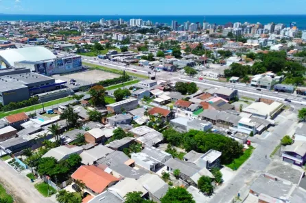 Sobrado com 4 Quartos à venda, 225m² no Tabuleiro, Matinhos