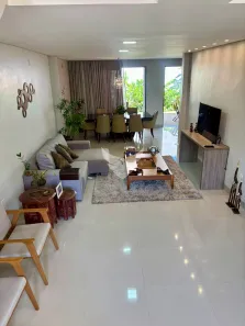 Sobrado com 3 Quartos à venda, 237m² no Rio Madeira, Porto Velho