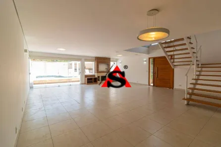 Sobrado com 4 Quartos à venda, 405m² no Mirandópolis, São Paulo