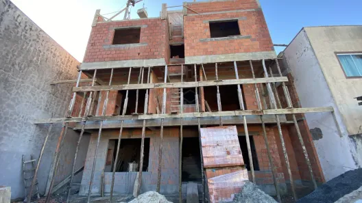 Apartamento com 2 Quartos à venda, 60m² no Meia Praia, Navegantes