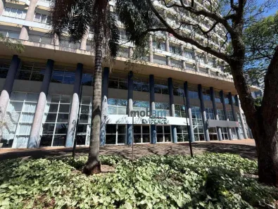 Apartamento com 2 Quartos para alugar, 84m² no Bela Suiça, Londrina