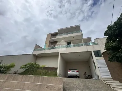 Casa de Condomínio com 5 Quartos à venda, 350m² no São Pedro, Juiz de Fora