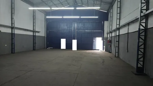 Galpão/Depósito/Armazém para alugar, 250m² no Jardim Presidente Dutra, Guarulhos