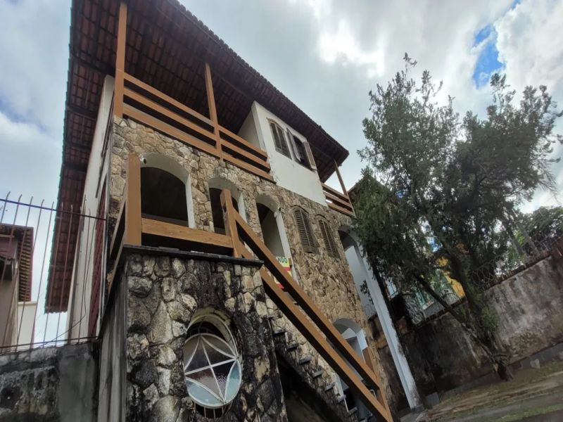 Casa com 4 quartos — São Bento, Belo Horizonte