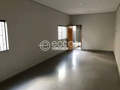 Casa com 3 Quartos para alugar, 166m² no Martins, Uberlândia