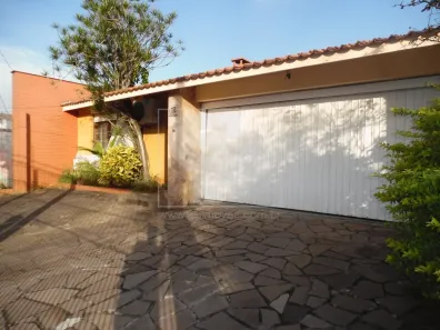 Casa com 3 Quartos à venda, 225m² no Jardim Lindóia, Porto Alegre