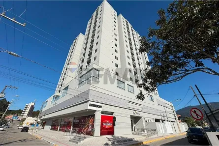 Apartamento com 2 Quartos para alugar, 53m² no Alto São Bento, Itapema