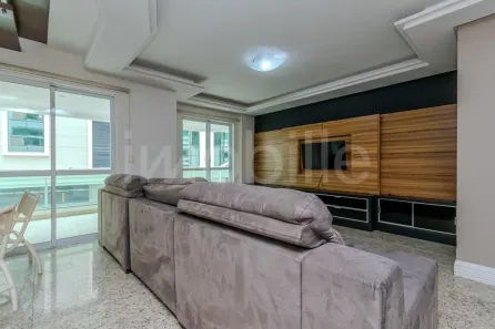Apartamento com 4 Quartos à venda, 265m² no Meia Praia, Itapema