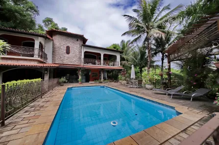 Fazenda/Sítio com 3 Quartos à venda, 600m² no 9 de Abril, Barra Mansa