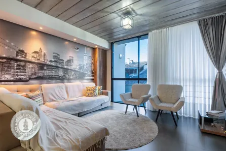 Sobrado com 3 Quartos à venda, 230m² no Água Verde, Blumenau