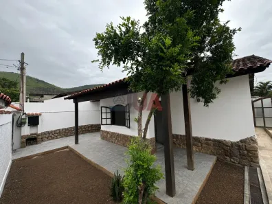 Casa com 2 Quartos para alugar, 100m² no da Luz, Nova Iguaçu