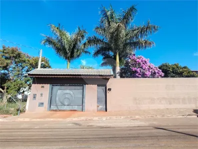 Casa com 4 Quartos à venda, 285m² no Vila Mazzei, Itapetininga